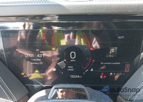 2025 GMC Yukon 4Wd Denali Ultimate из США, поврежденный, VIN 1GKS2ERL5SR146037